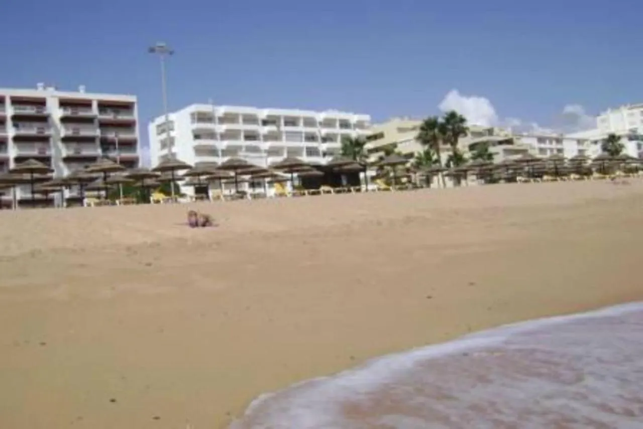 1 Bedroom Holidays Apartment In Quarteira Algarve