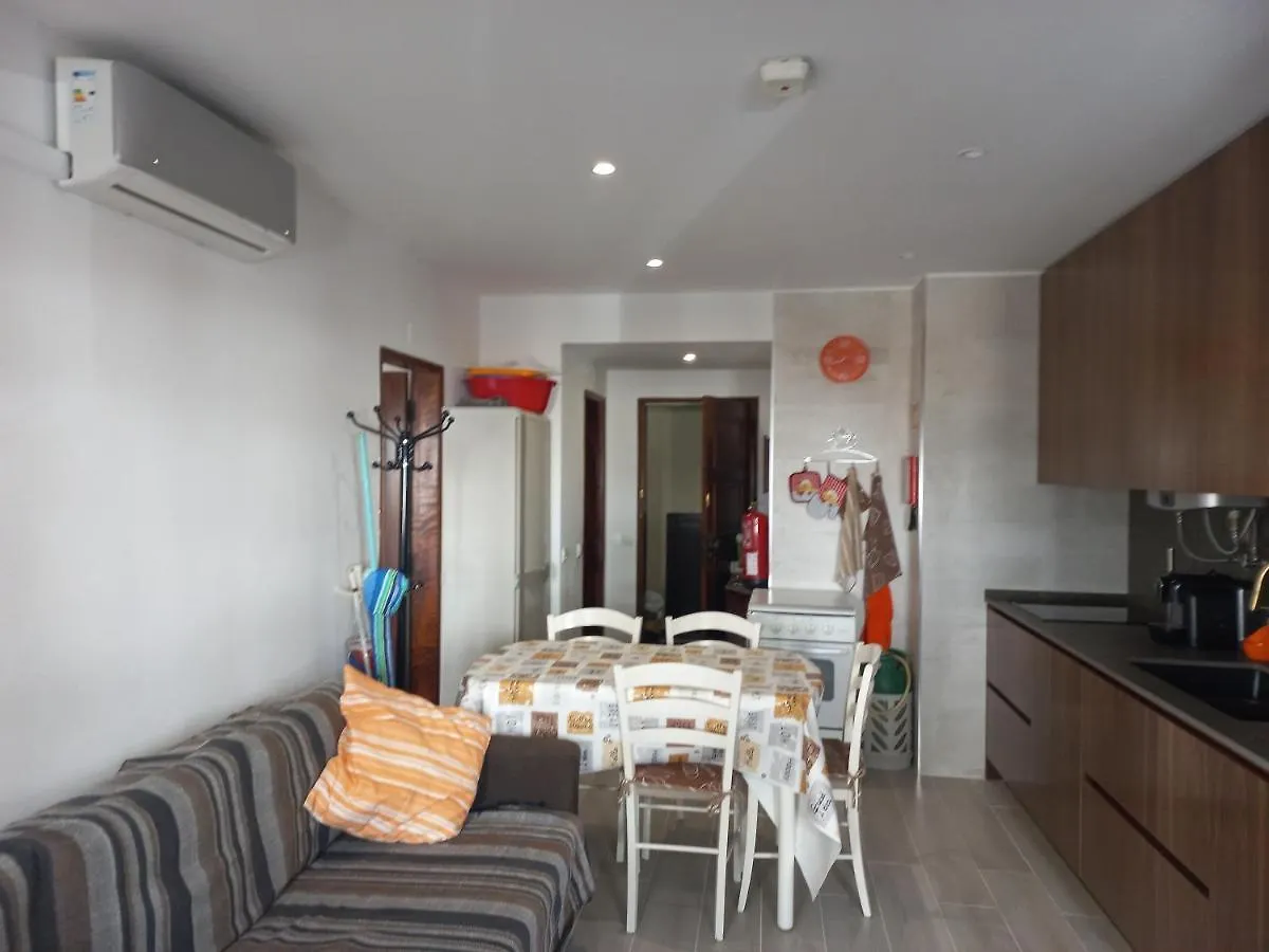 1 Bedroom Holidays Apartment In Quarteira Algarve